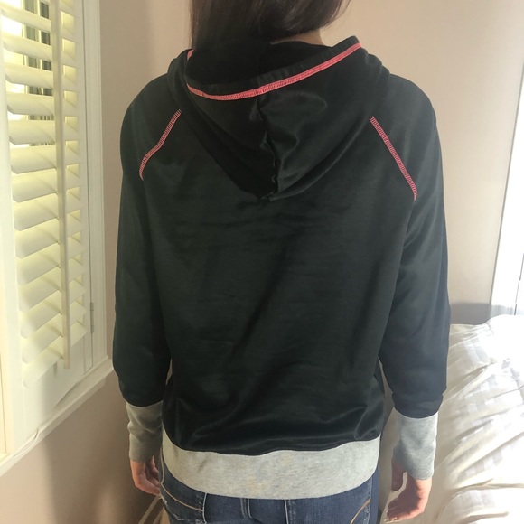 Solddd Outtt - Picture 3 of 3